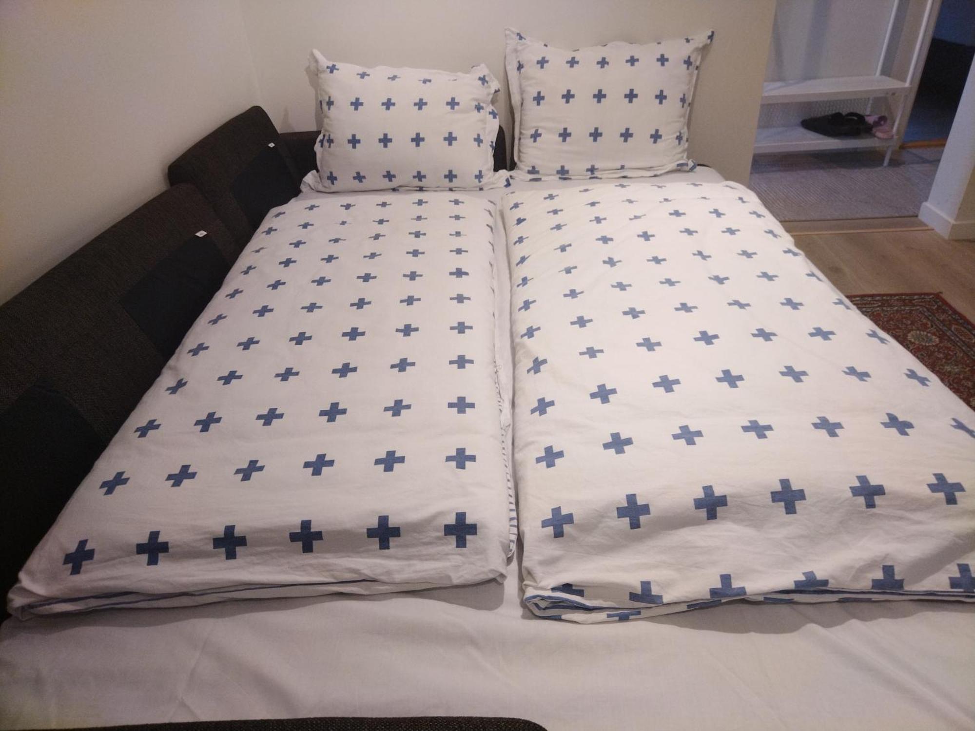 Kjellerleilighet I Fana Til Leie-med Gratis Parkering Og Mange Kollektiv Reisemuligheter Appartement